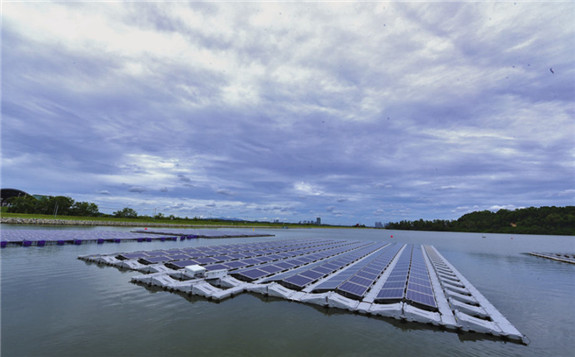 Floating solar is an example of PV development that also brings immediate ecosystem benefits. Image: SERIS