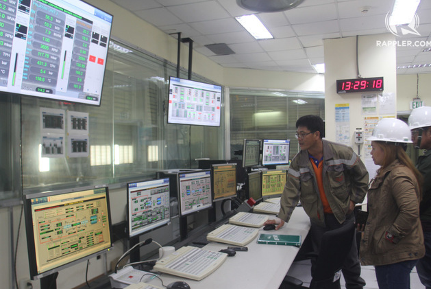 POWER SOURCE. Officials of Energy Development Corporation show off to members of the local media in Legazpi the facilities of BacMan geothermal field in Manito town.